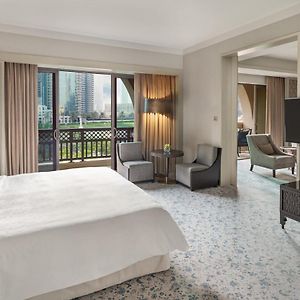 Palace Suite